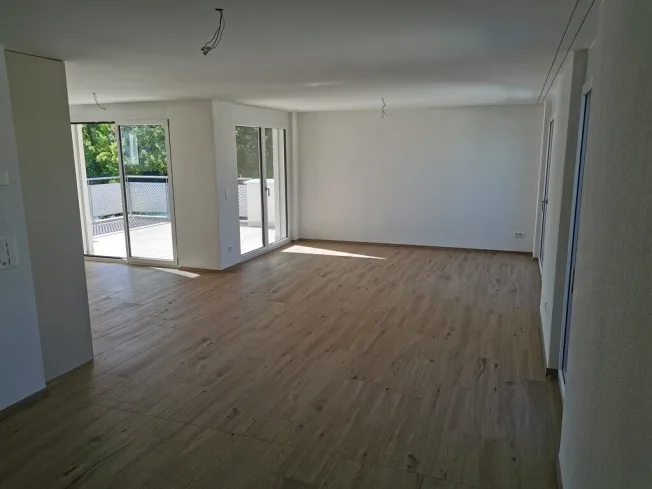 4.5 Zimmer Attikawohnung in Wangen an der Aare – Foto 3 von 11