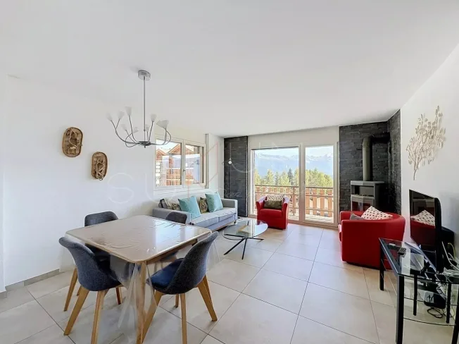 3.5 Zimmer Wohnung in Crans-Montana – photo 3 of 13