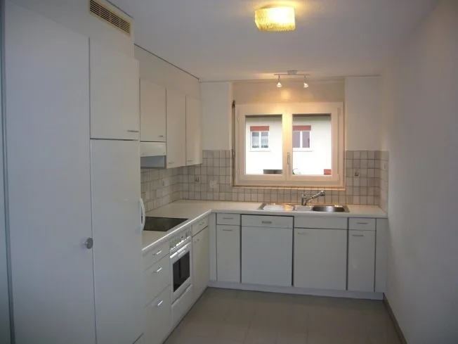 4.5 Zimmer Wohnung in Studen BE – Foto 2 von 8