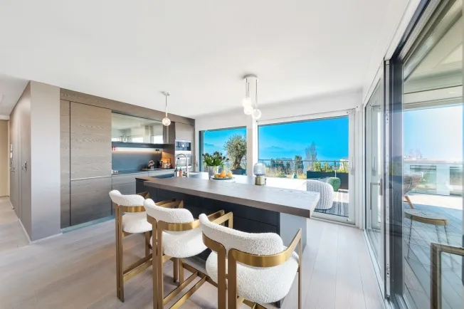 4.5 Zimmer Attikawohnung in La Conversion – Foto 3 von 13