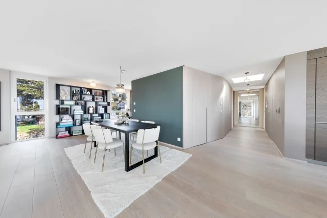 4.5 Zimmer Attikawohnung in La Conversion – Foto 4 von 13