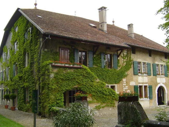 15 Zimmer Einfamilienhaus in Satigny – photo 3 sur 5