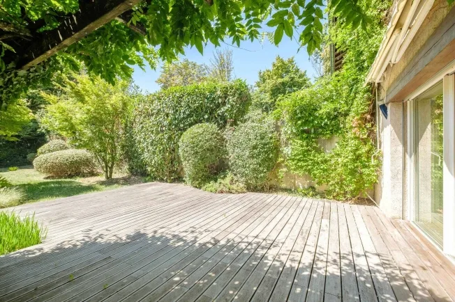 8 Zimmer Wohnung in Vandoeuvres – foto 4 di 9