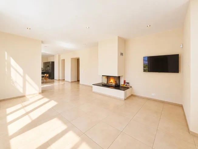 6.5 Zimmer Einfamilienhaus in Chéserex – foto 3 di 12