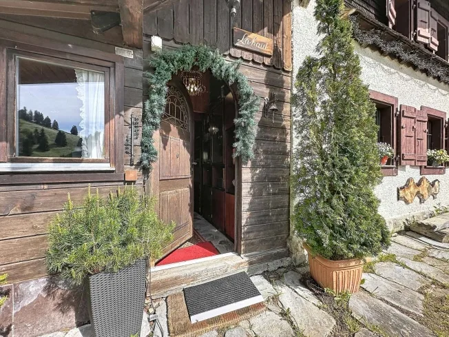 5.5 Zimmer Villa in Montreux – foto 11 di 13
