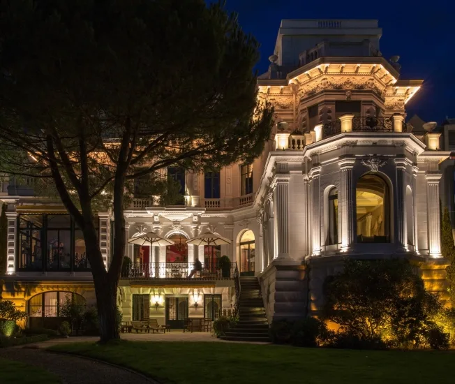 24 Zimmer Einfamilienhaus in Montreux – foto 2 di 13