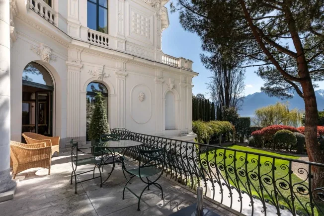 24 Zimmer Einfamilienhaus in Montreux – foto 12 di 13