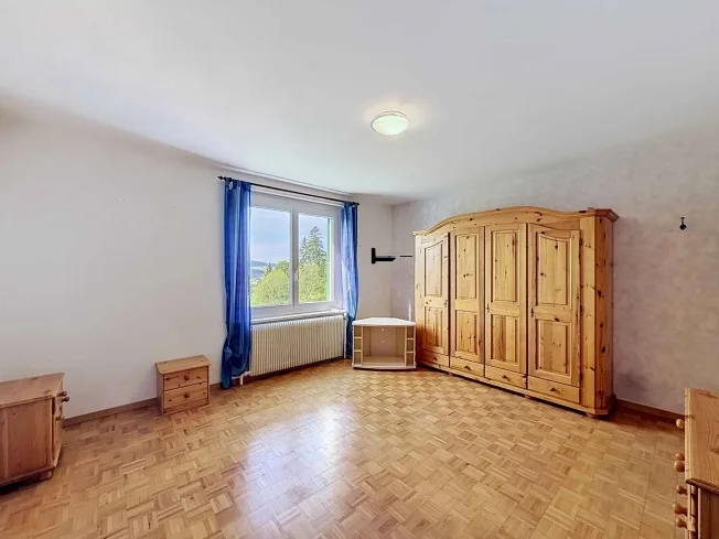 5 Zimmer Villa in La Chaux-de-Fonds – photo 7 sur 13