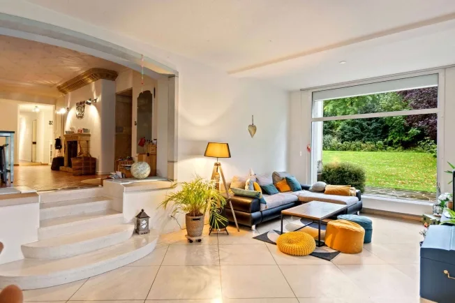16.5 Zimmer Einfamilienhaus in La Chaux-de-Fonds – Foto 7 von 13