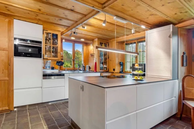 16.5 Zimmer Einfamilienhaus in La Chaux-de-Fonds – Foto 2 von 13