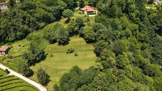9.5 Zimmer Villa in Cademario – foto 4 di 20