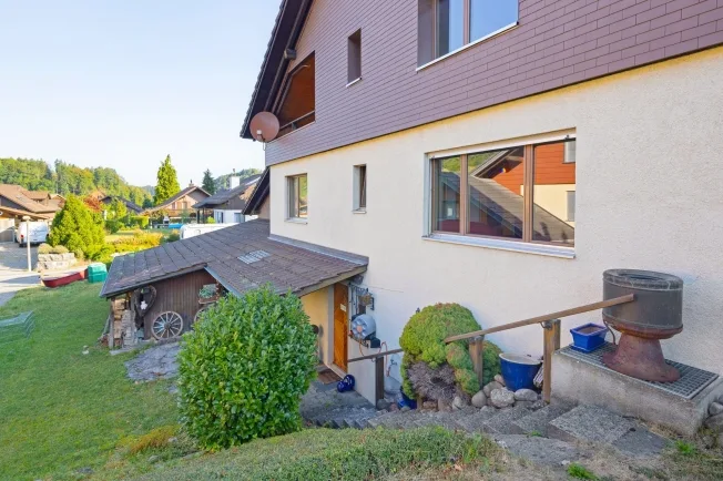 6.5 Zimmer Einfamilienhaus in Bauma – Foto 2 von 13