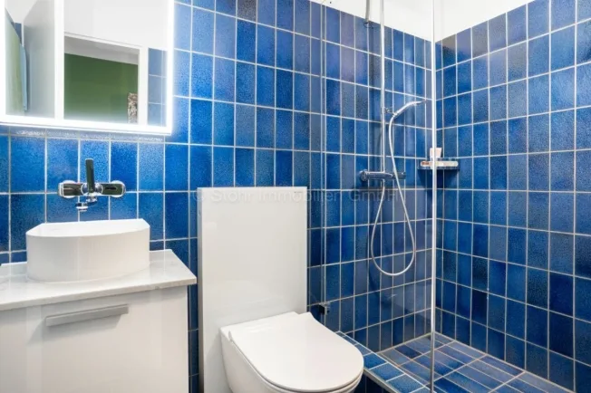 Stylish 4.5-room apartment with 145 m² of living space and high-quality complete renovation – photo 15 of 20