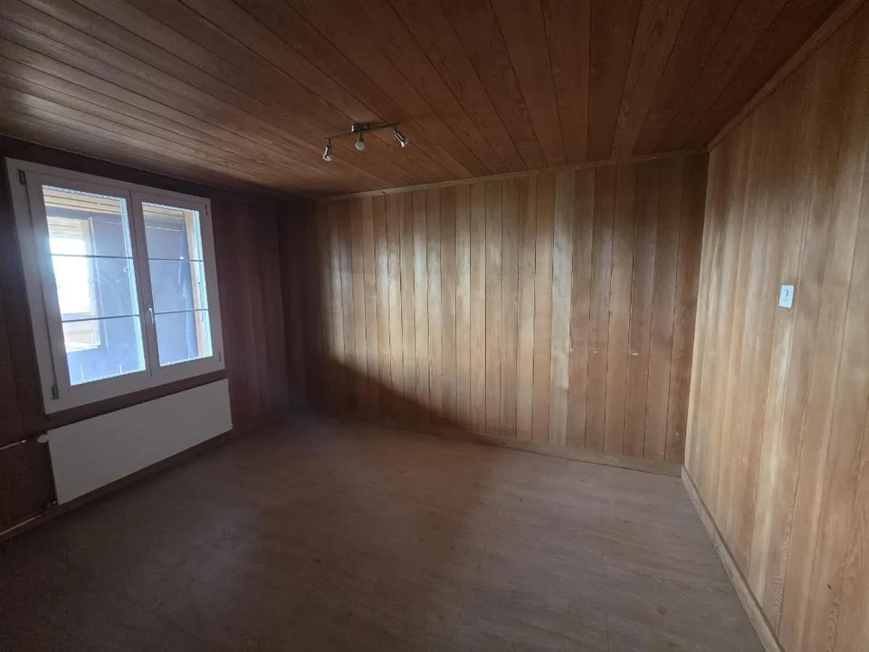 5 Zimmer Wohnung in Häutligen – foto 6 di 7