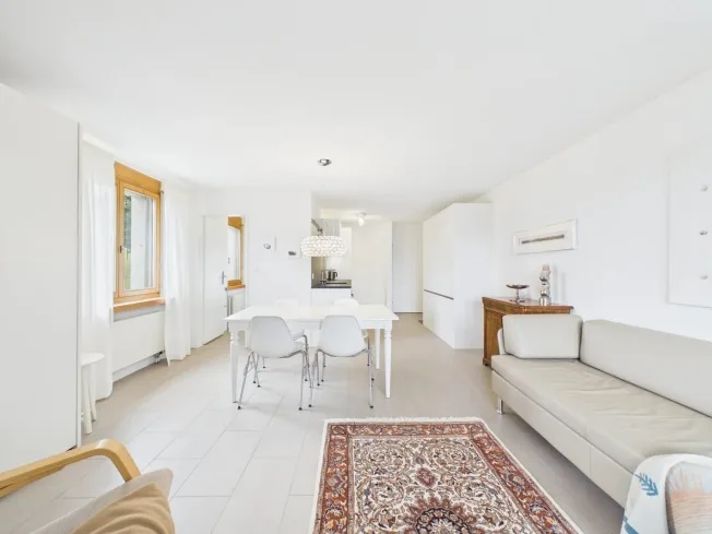 1.5 Zimmer Wohnung in Surcuolm – Foto 3 von 7