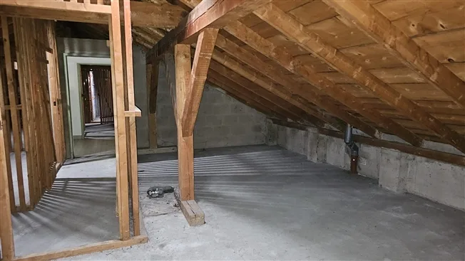 1 Zimmer Attikawohnung in Delémont – photo 6 of 6