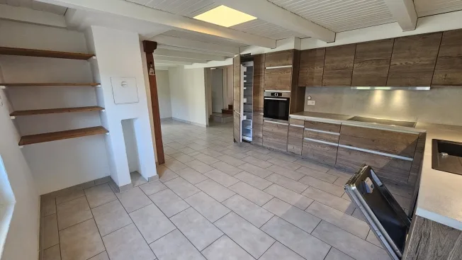 5.5 Zimmer Einfamilienhaus in Movelier – photo 5 of 13
