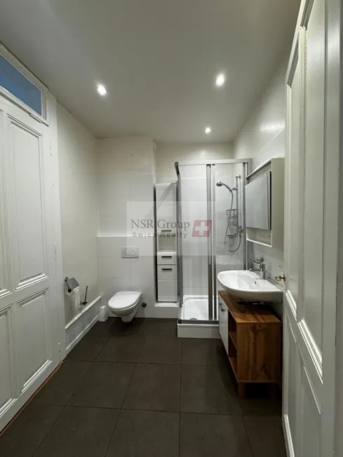 5 Zimmer Wohnung in Genève – photo 3 of 4