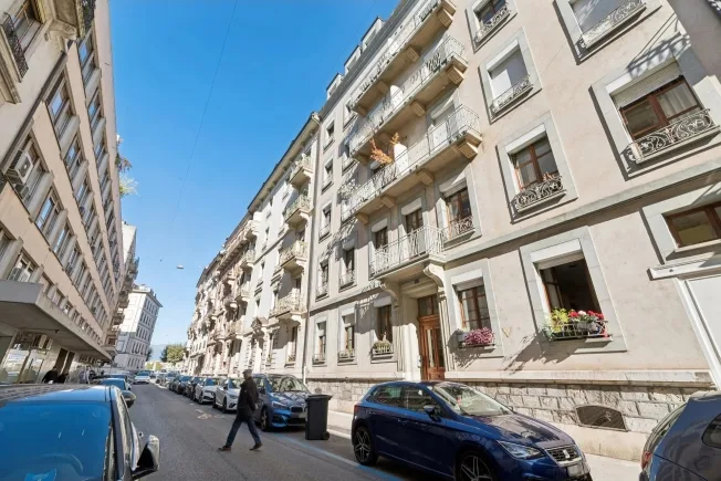 4 Zimmer Wohnung in Genève – photo 14 sur 14