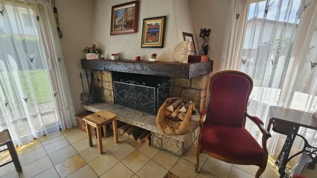9.5 Zimmer Einfamilienhaus in Moutier – Foto 9 von 13