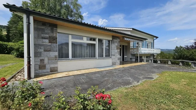 9.5 Zimmer Villa in Glovelier – photo 3 of 13