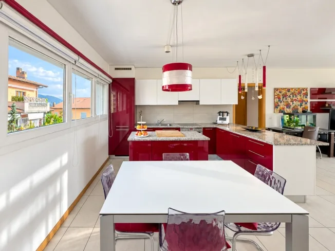 3.5 Zimmer Attikawohnung in Stabio – Foto 5 von 12