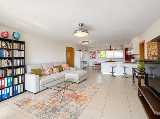 3.5 Zimmer Attikawohnung in Stabio – Foto 4 von 12