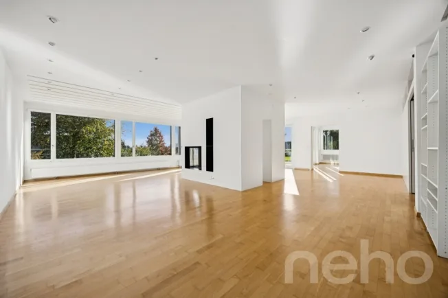 8.5 Zimmer Einfamilienhaus in Zürich – Foto 3 von 12