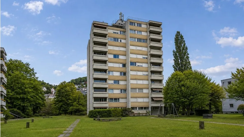 3.5-Zimmerwohnung mit Balkon, Einkauf und ÖV in unmittelbarer Nähe – Foto 6 von 13