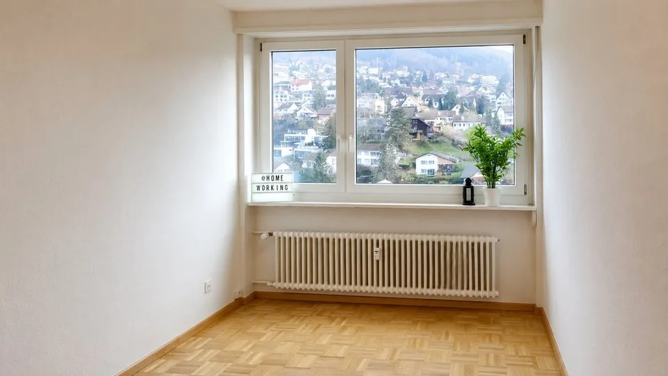 3.5-Zimmerwohnung mit Balkon, Einkauf und ÖV in unmittelbarer Nähe – Foto 10 von 13