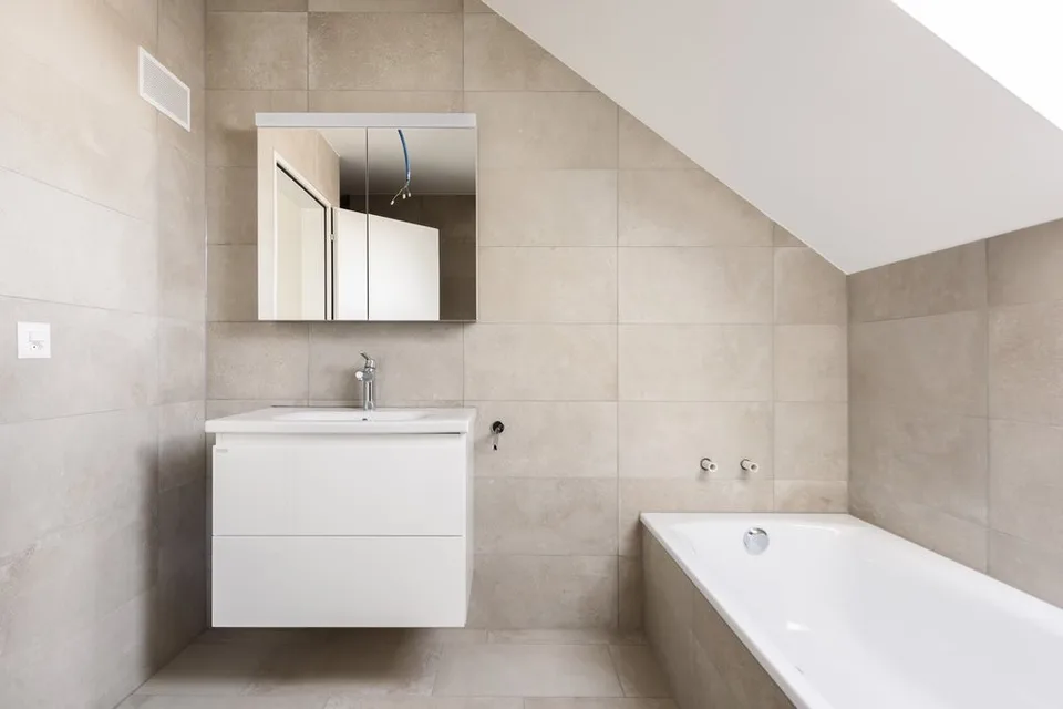 Modern and Spacious Maisonette Apartment