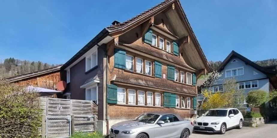 Historisches 5.5 Zimmer-Liebhaberobjekt