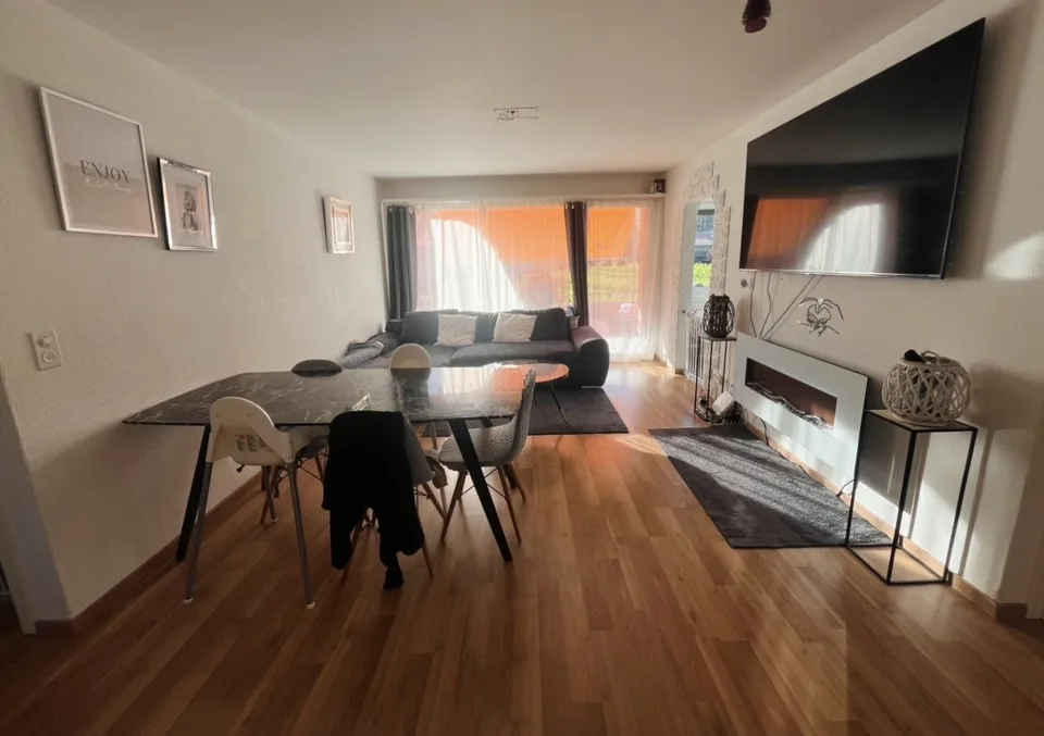 Grosszügige Wohnung an ruhiger Lage
