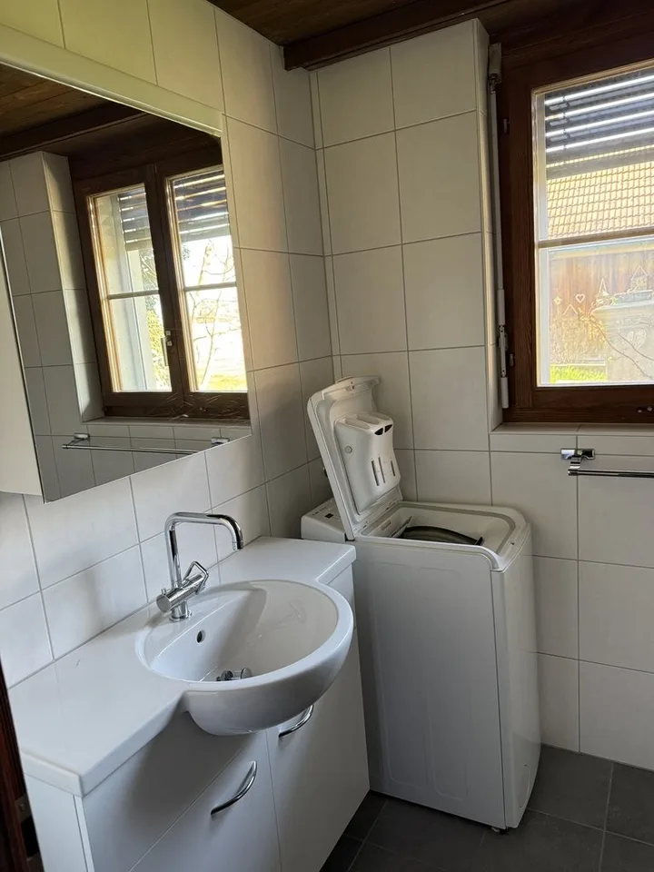 Charmante Altbauwohnung im Bauernhaus - befristet bis 30. Juni 2031