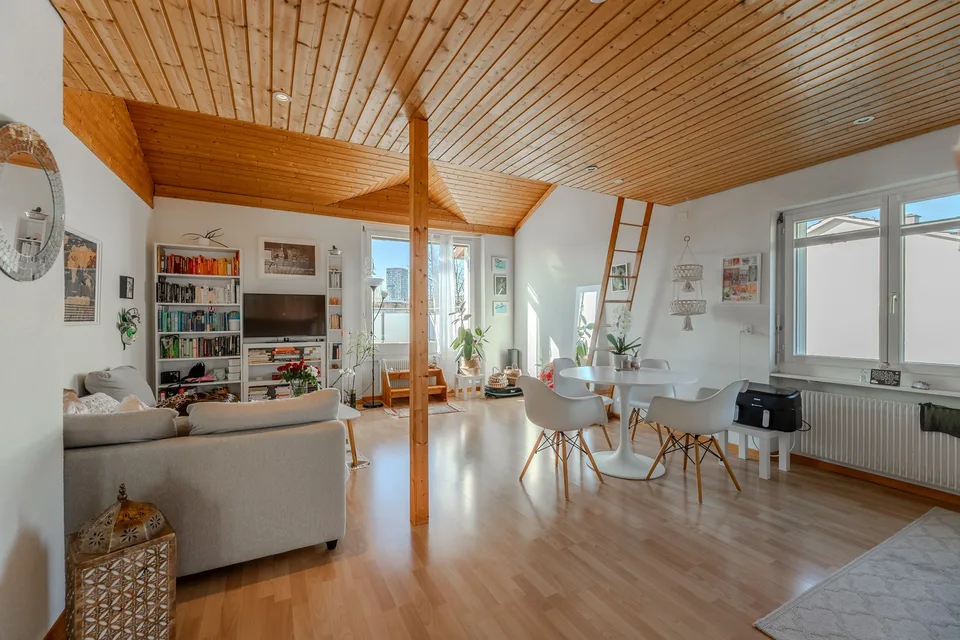 Willkommen zu Hause - Ihr neues Einfamilienhaus mit Einliegerwohnung in Dübendorf