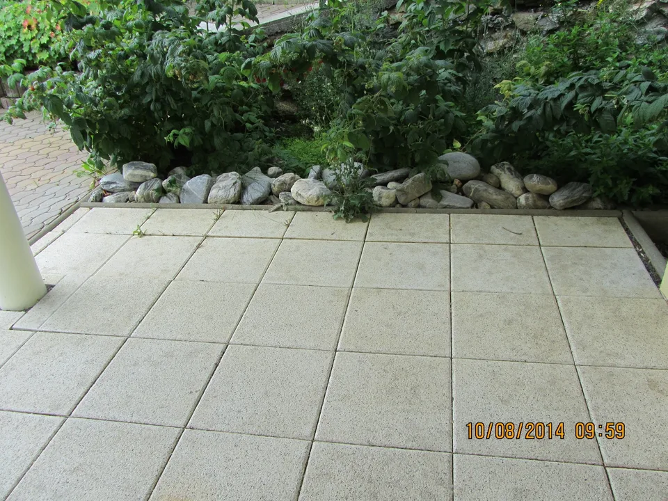 Sehr moderne 2.5 Zi.Wochn 78 m2 an sonniger und ruhiger Lage