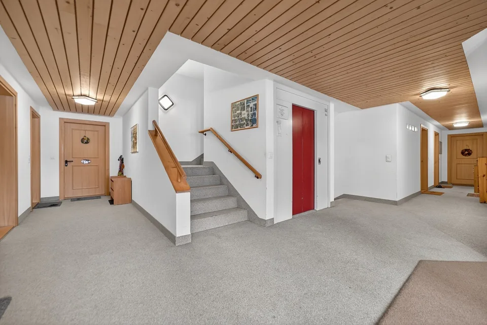 3½-Zimmer-Eigentumswohnung im historischen Dorfkern von Saanen – Foto 19 von 22