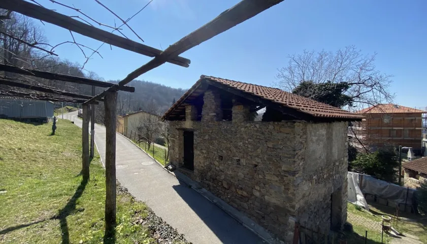 Rustico ristrutturato, giardino, geotermia vista Monte Rosa.