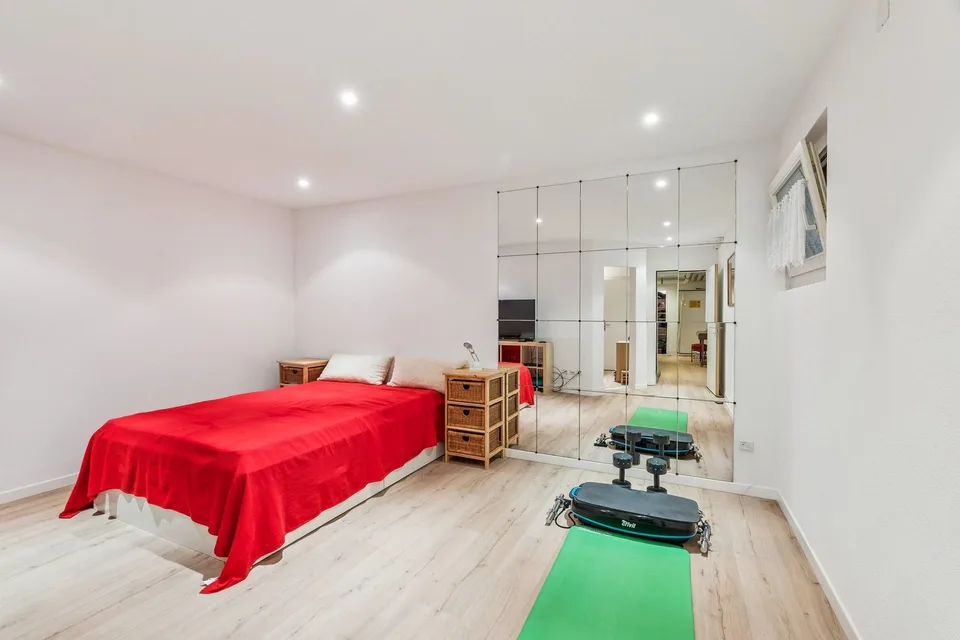 Grosszügiges Wohnen mit viel Privatsphäre - 8.5-Zimmer-Doppeleinfam... – foto 19 di 22