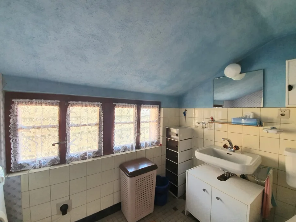 4 Z`Altbauwohnung im Herzen vom Wallis Ehringertal 2.OG bei Evolene – Foto 6 von 12