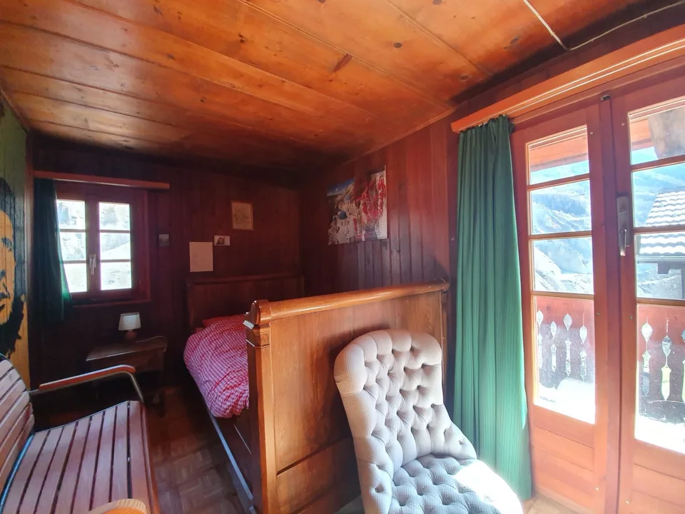 4 Z`Altbauwohnung im Herzen vom Wallis Ehringertal 2.OG bei Evolene – Foto 4 von 12