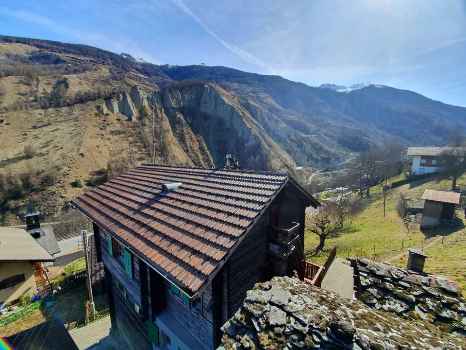 4 Z`Altbauwohnung im Herzen vom Wallis Ehringertal 2.OG bei Evolene – Foto 7 von 12