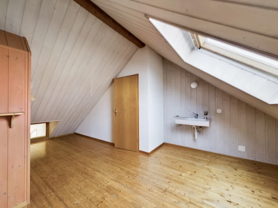 Sehr helle und grosszügige 5 Zimmer Dachwohnung – foto 10 di 22