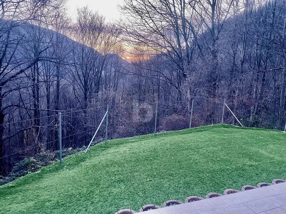 PACE E VISTA SULLA VALLE – foto 3 di 12