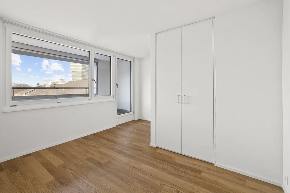 Moderne Wohnung an urbaner Lage und exklusiver Dachterrasse – photo 8 sur 11