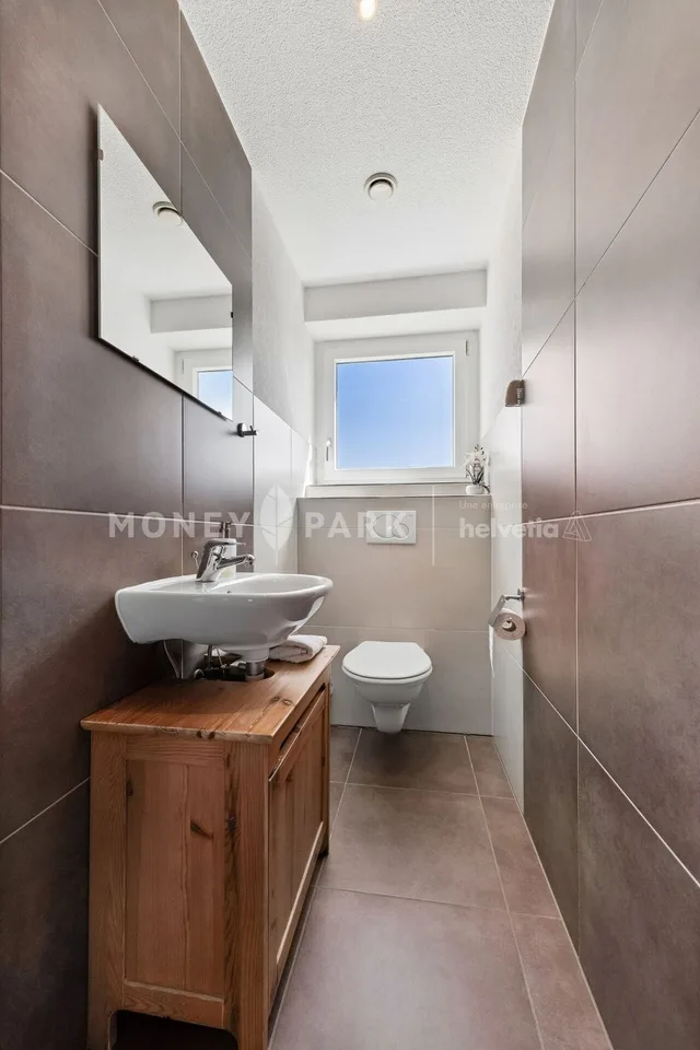 Bello appartamento di 5.5 locali vicino alla stazione – foto 10 di 12