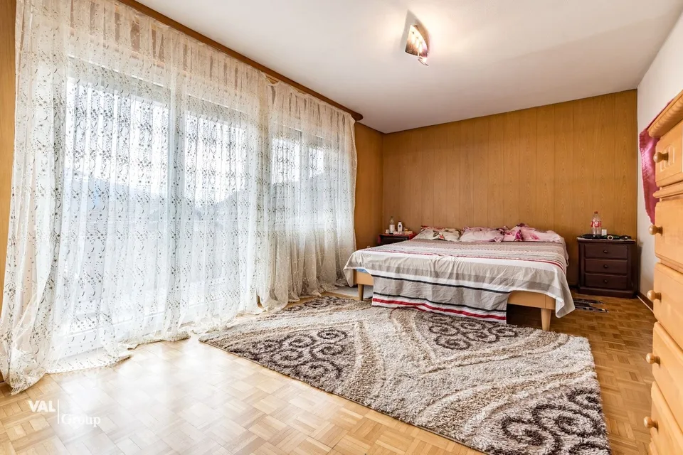 Raumwunder mit Charme - 6.5-Zimmer-Duplex im Herzen von Salgesch