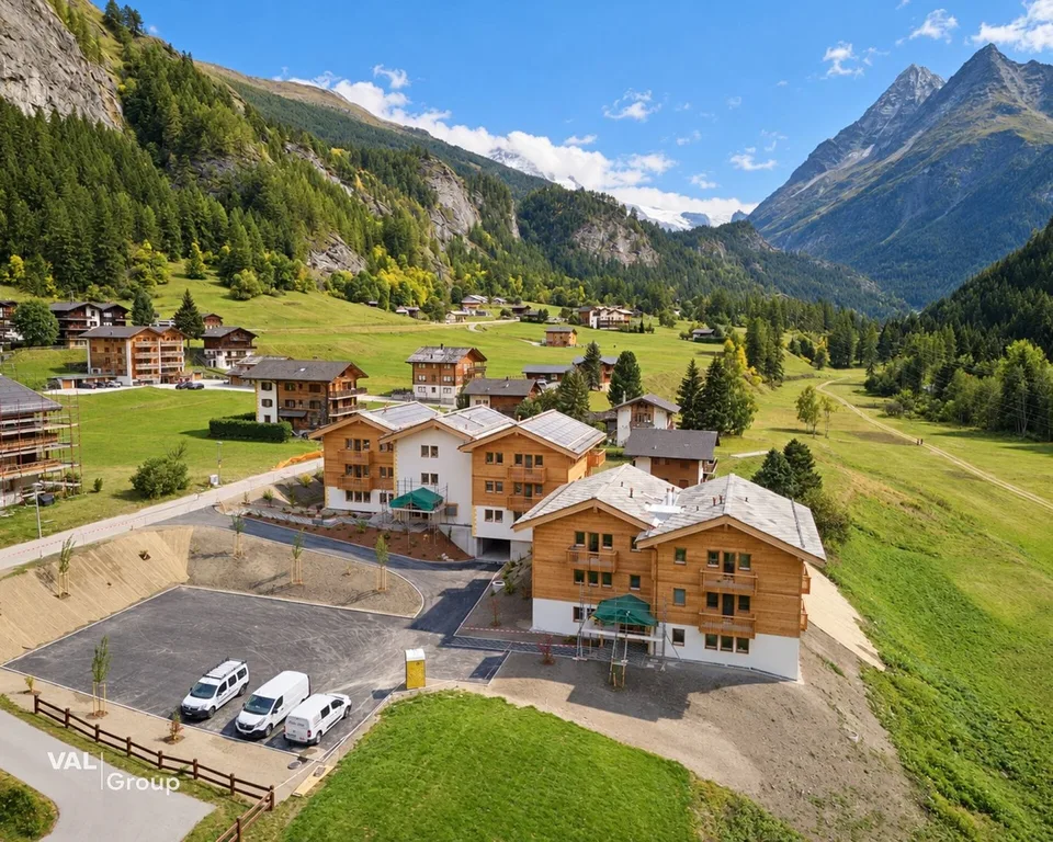Facing the Dent Blanche, a bright 4.5-room apartment extended by a pleasant outdoor space – photo 16 of 34