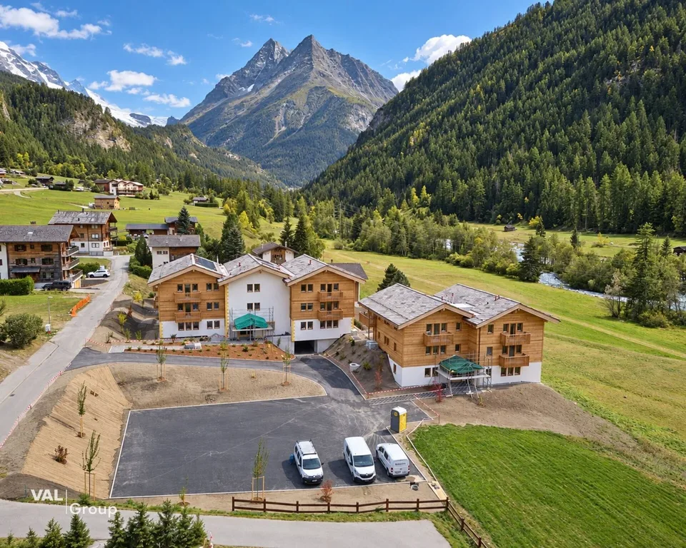 Facing the Dent Blanche, a bright 4.5-room apartment extended by a pleasant outdoor space – photo 15 of 34