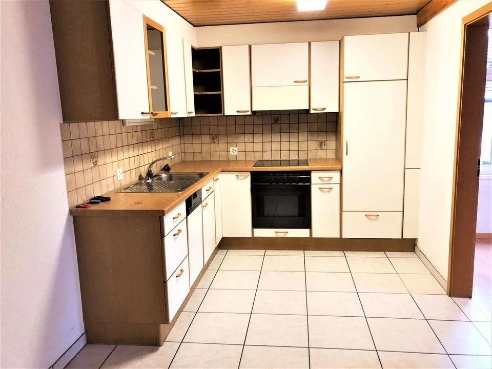 Gemütliche 3.5-Zimmerwohnung in ruhigem Mehrfamilienhaus in Welschenrohr